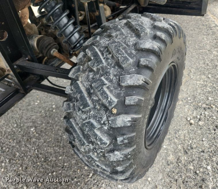 image for item LX9561 2016 Polaris Ranger 800  utility vehicle