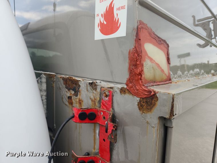 image for item LX9562 2005 Ford F450 Super Duty XL  utility / service truck