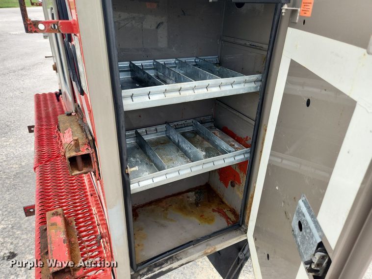 image for item LX9562 2005 Ford F450 Super Duty XL  utility / service truck