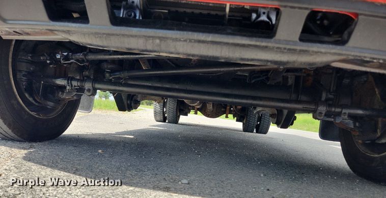 image for item LX9562 2005 Ford F450 Super Duty XL  utility / service truck