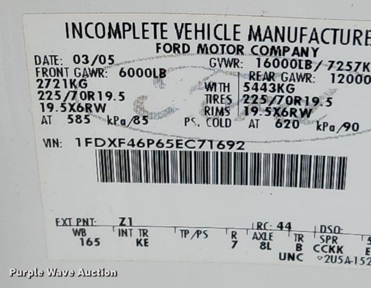 image for item LX9562 2005 Ford F450 Super Duty XL  utility / service truck