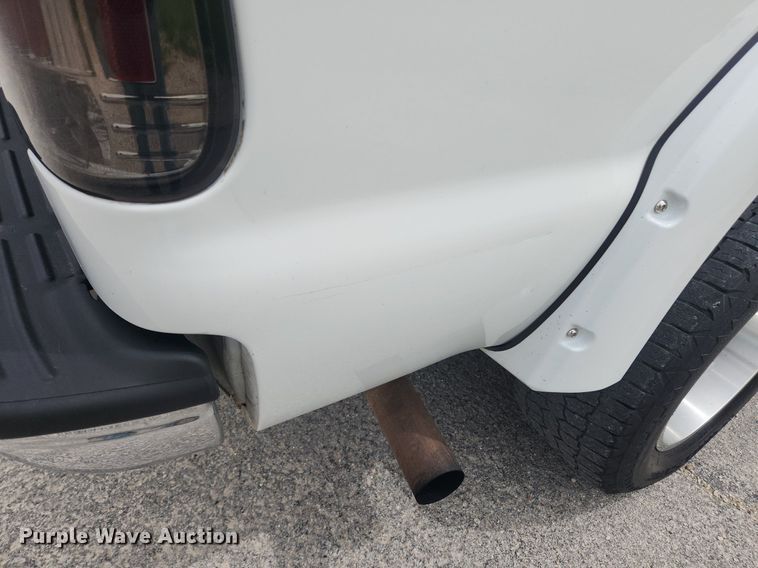 image for item LX9563 2006 Ford F250 Super Duty  Crew Cab pickup truck