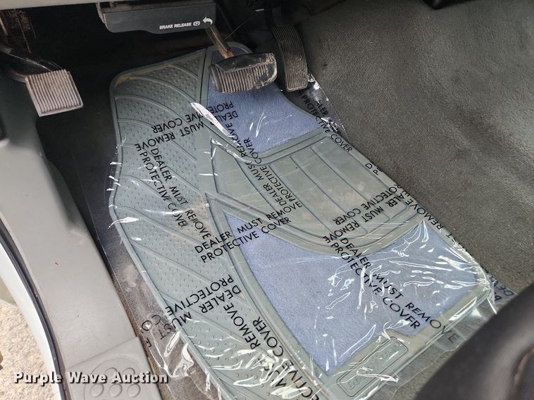 image for item LX9563 2006 Ford F250 Super Duty  Crew Cab pickup truck