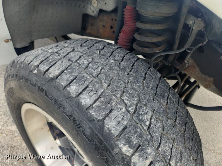 image for item LX9563 2006 Ford F250 Super Duty  Crew Cab pickup truck