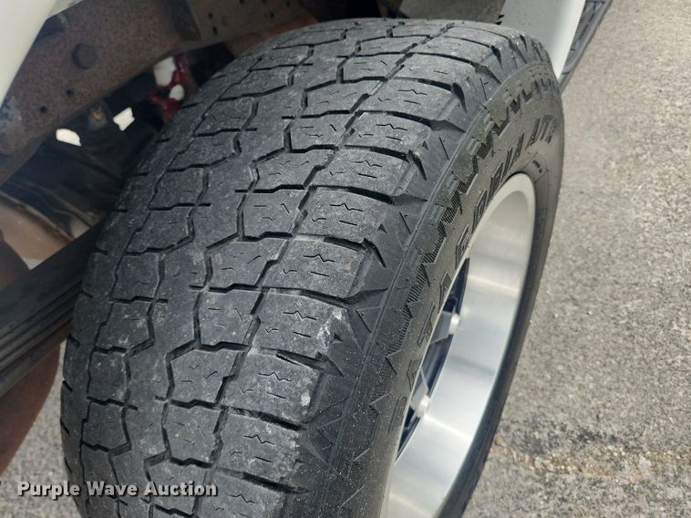 image for item LX9563 2006 Ford F250 Super Duty  Crew Cab pickup truck