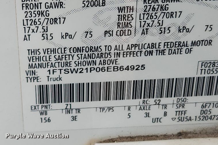 image for item LX9563 2006 Ford F250 Super Duty  Crew Cab pickup truck