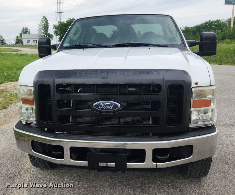 image for item LX9564 2008 Ford F250 Super Duty XL  pickup truck
