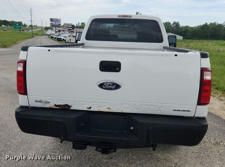 image for item LX9564 2008 Ford F250 Super Duty XL  pickup truck