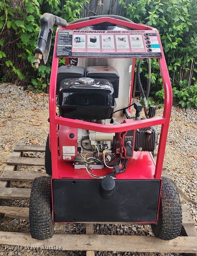 image for item LX9569 Easy Kleen Magnum 4000  pressure washer