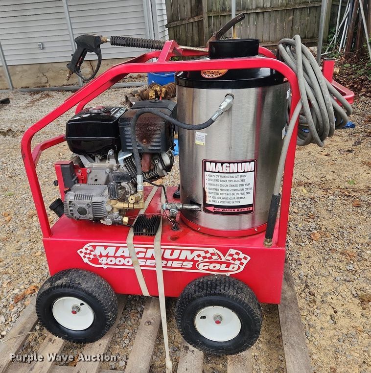 image for item LX9569 Easy Kleen Magnum 4000  pressure washer