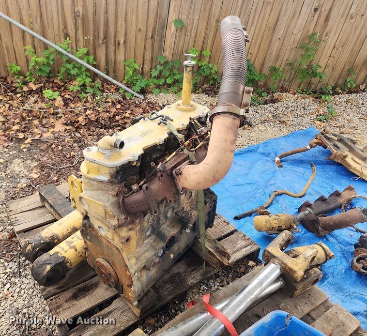 image for item LX9571 Track loader parts