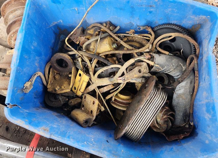 image for item LX9571 Track loader parts