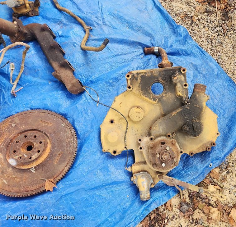 image for item LX9571 Track loader parts