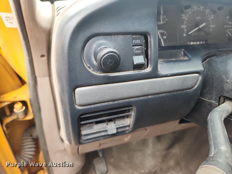 image for item LX9576 1993 Ford F250 XL  dump flatbed pickup truck