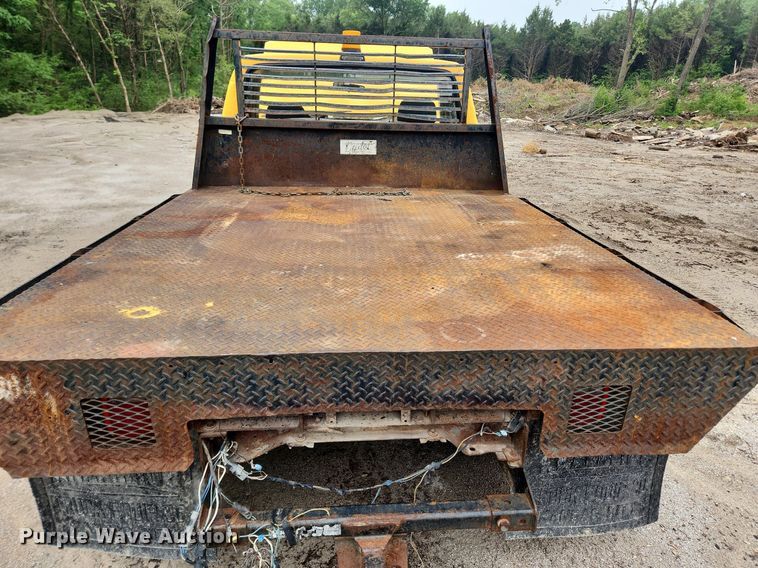 image for item LX9576 1993 Ford F250 XL  dump flatbed pickup truck