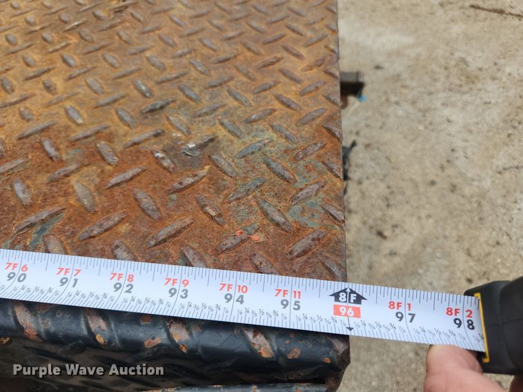 image for item LX9576 1993 Ford F250 XL  dump flatbed pickup truck