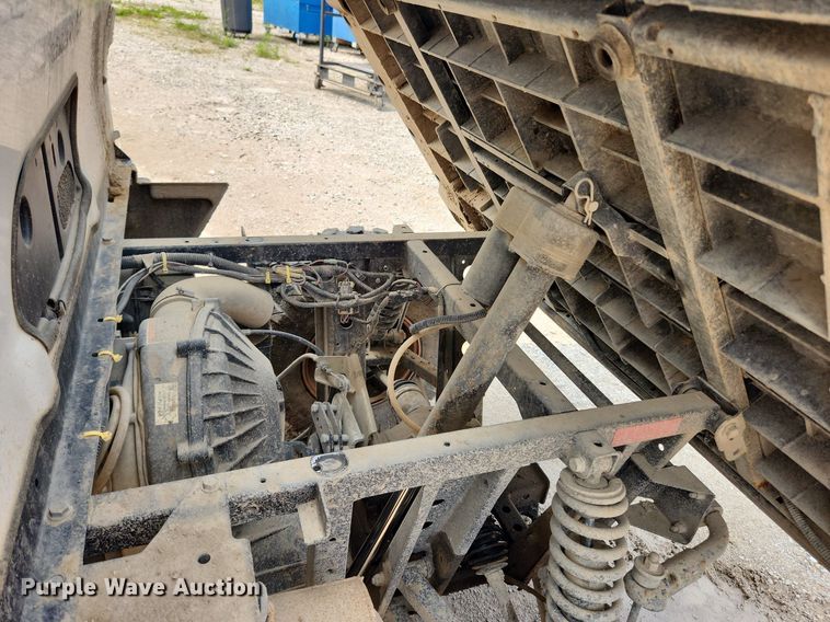 image for item LX9601 2014 Bobcat 3400XL  utility vehicle