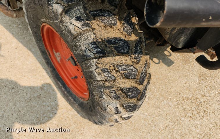 image for item LX9601 2014 Bobcat 3400XL  utility vehicle