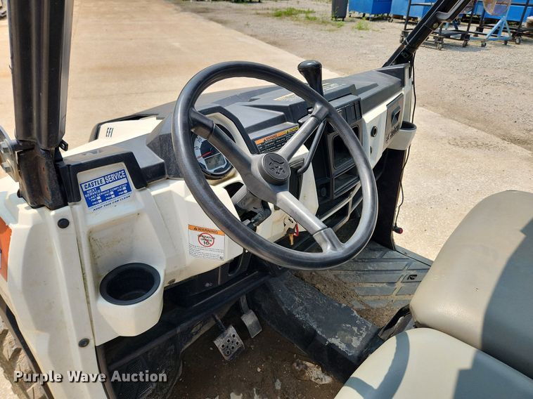 image for item LX9602 2016 Bobcat 3400XL  utility vehicle