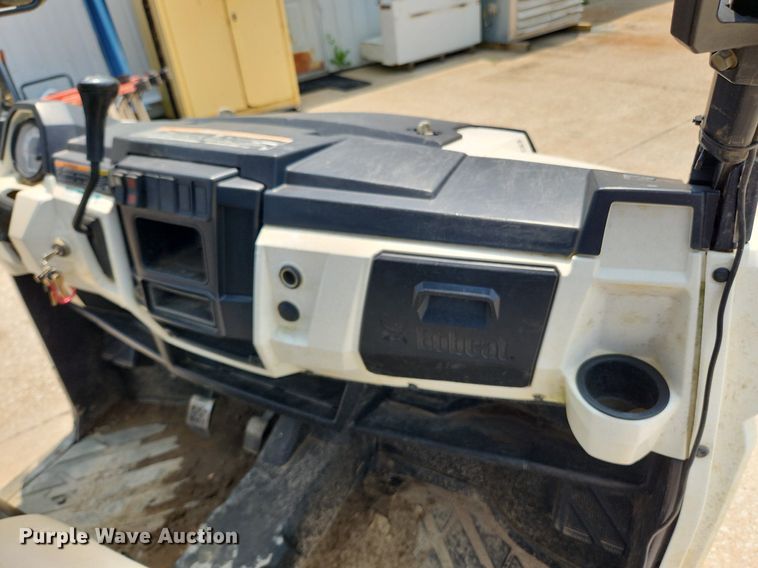 image for item LX9602 2016 Bobcat 3400XL  utility vehicle