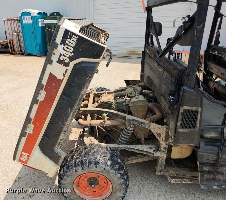 image for item LX9602 2016 Bobcat 3400XL  utility vehicle