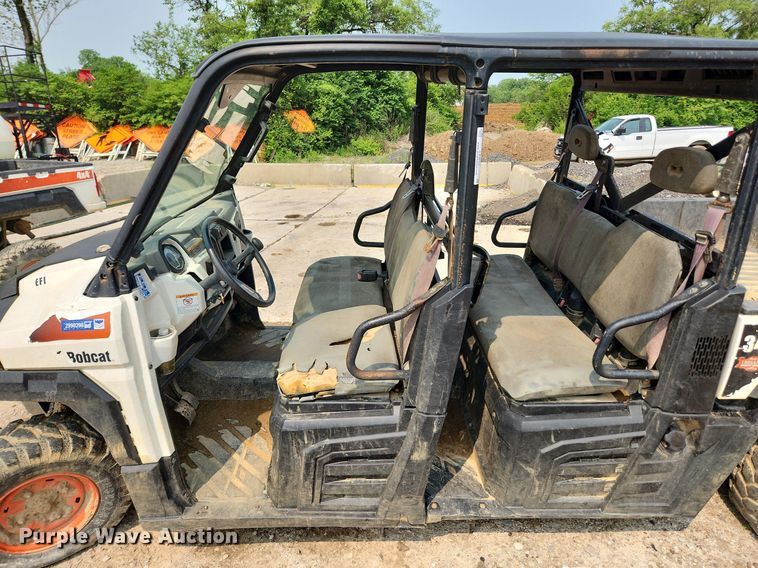 image for item LX9605 2015 Bobcat 3400XL  utility vehicle