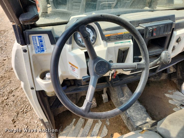 image for item LX9605 2015 Bobcat 3400XL  utility vehicle