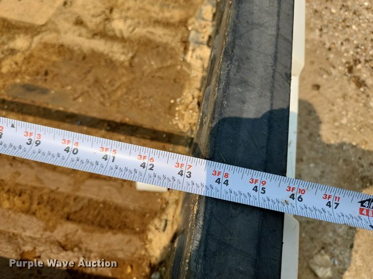 image for item LX9605 2015 Bobcat 3400XL  utility vehicle