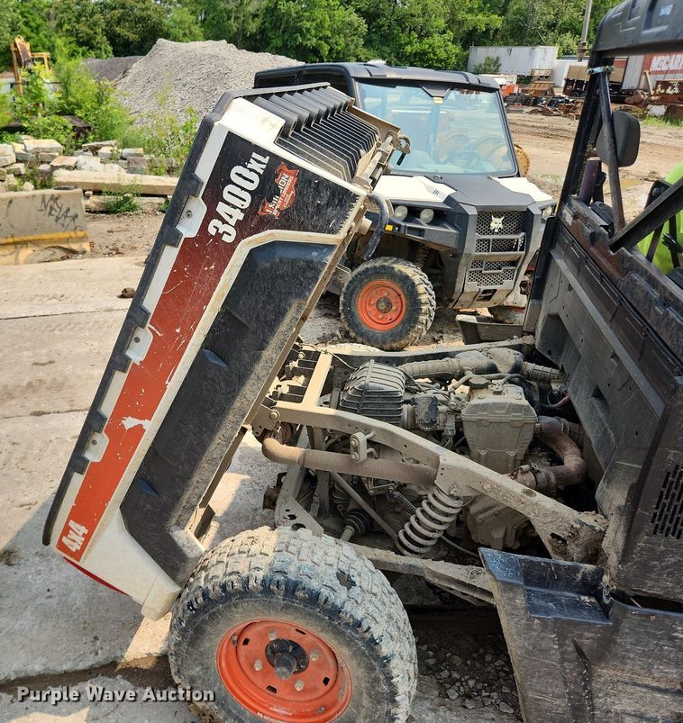 image for item LX9606 2015 Bobcat 3400XL  utility vehicle