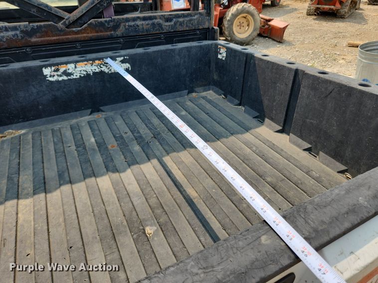 image for item LX9606 2015 Bobcat 3400XL  utility vehicle