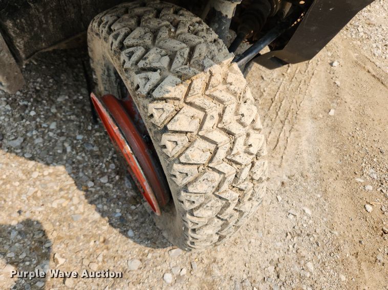 image for item LX9606 2015 Bobcat 3400XL  utility vehicle