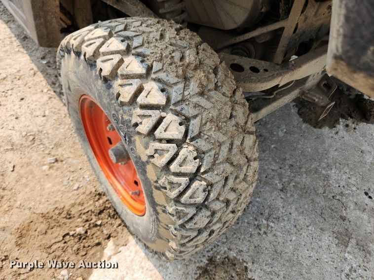 image for item LX9606 2015 Bobcat 3400XL  utility vehicle