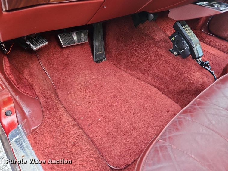 image for item LX9612 1992 Cadillac Brougham d'Elegance