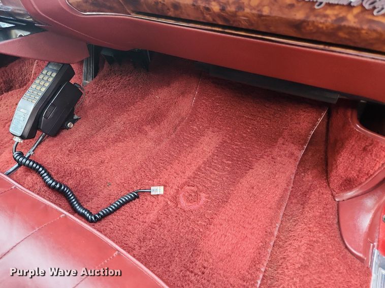 image for item LX9612 1992 Cadillac Brougham d'Elegance