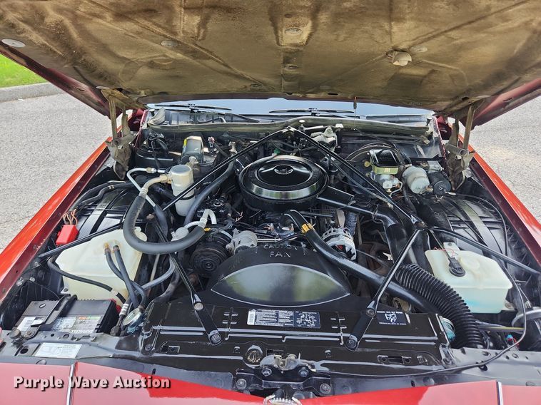 image for item LX9612 1992 Cadillac Brougham d'Elegance