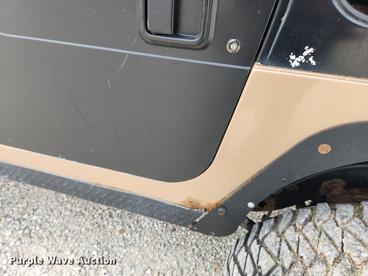 image for item LX9614 1999 Jeep Wrangler Sport  SUV