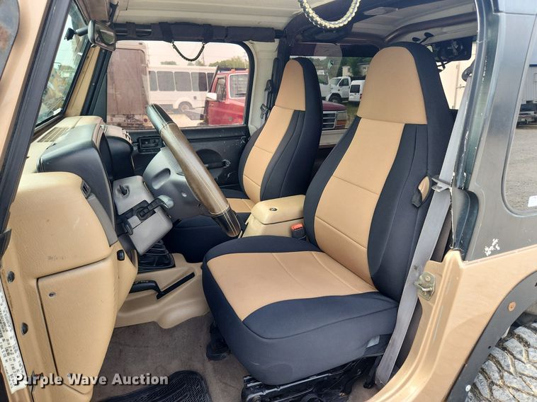 image for item LX9614 1999 Jeep Wrangler Sport  SUV