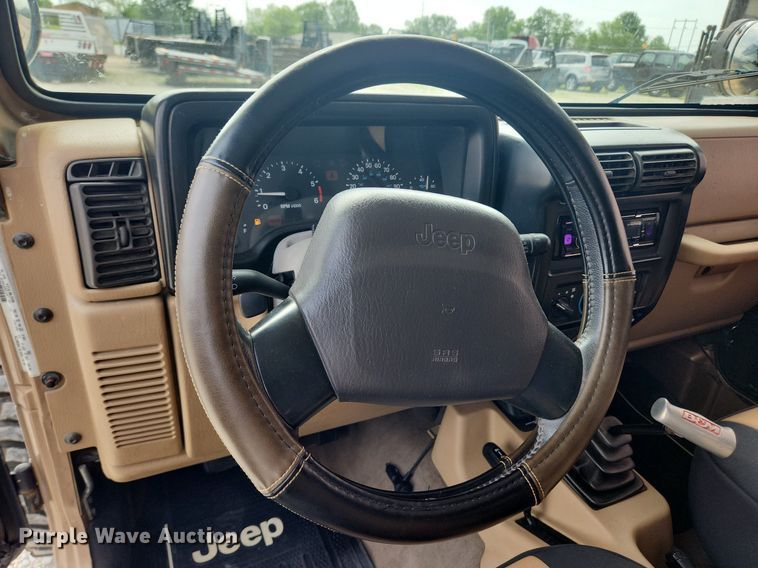 image for item LX9614 1999 Jeep Wrangler Sport  SUV