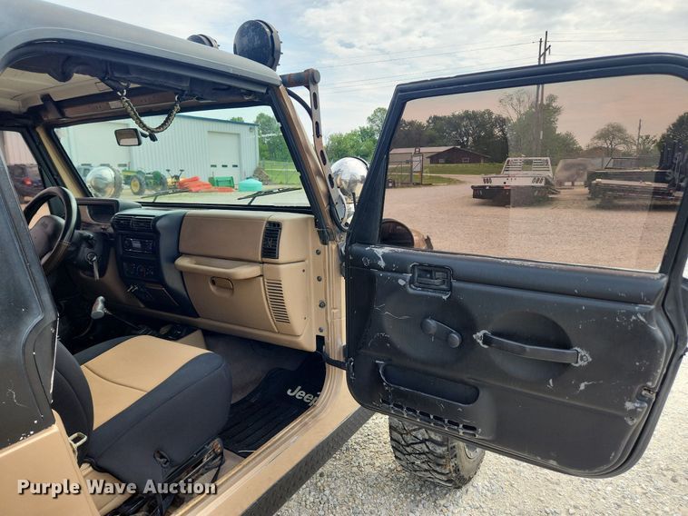 image for item LX9614 1999 Jeep Wrangler Sport  SUV