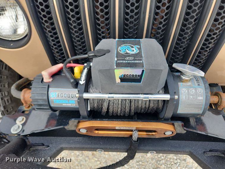 image for item LX9614 1999 Jeep Wrangler Sport  SUV