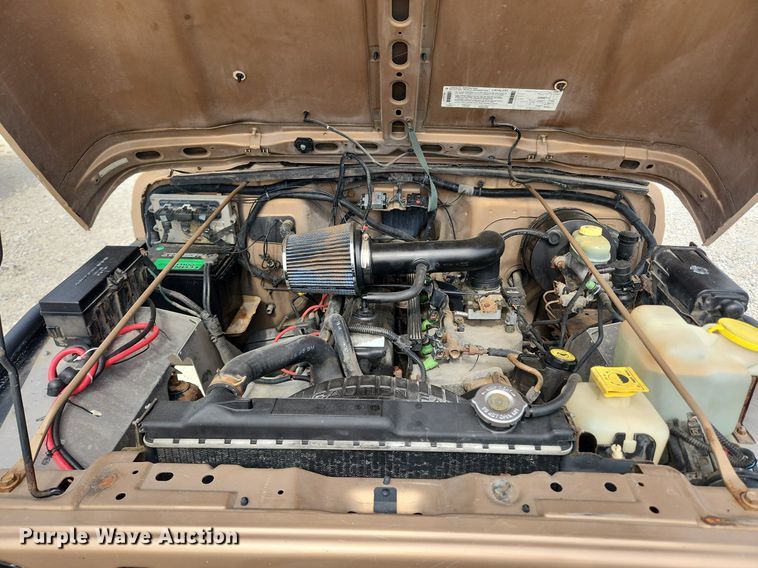 image for item LX9614 1999 Jeep Wrangler Sport  SUV