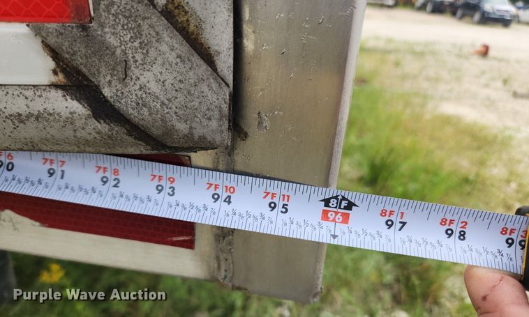 image for item LX9616 2007 International 4400  box truck