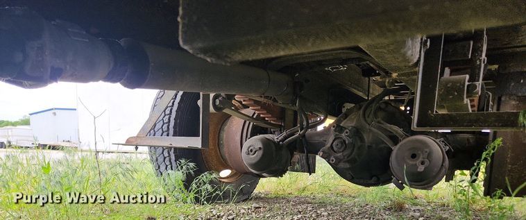 image for item LX9616 2007 International 4400  box truck