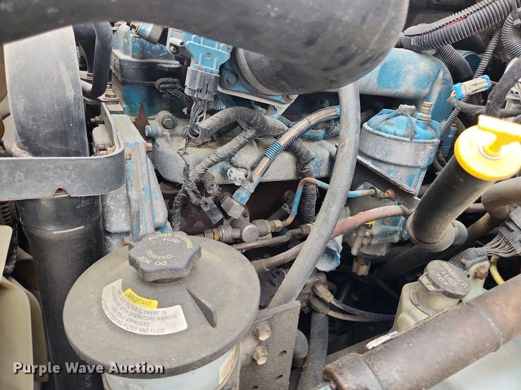 image for item LX9616 2007 International 4400  box truck