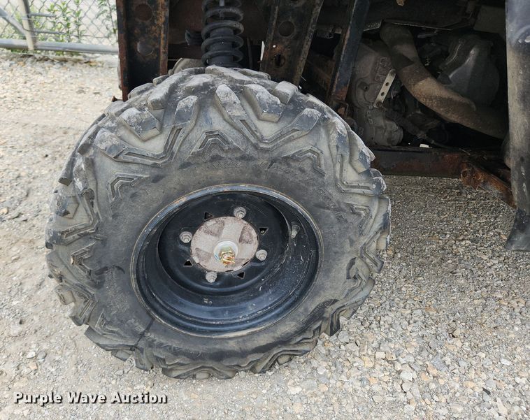 image for item LX9620 2007 Polaris 700  utility vehicle