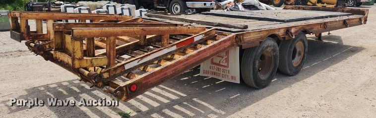 image for item LX9630 2004 Holden HCZ24KT  equipment trailer