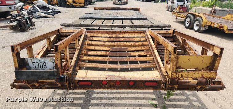 image for item LX9630 2004 Holden HCZ24KT  equipment trailer