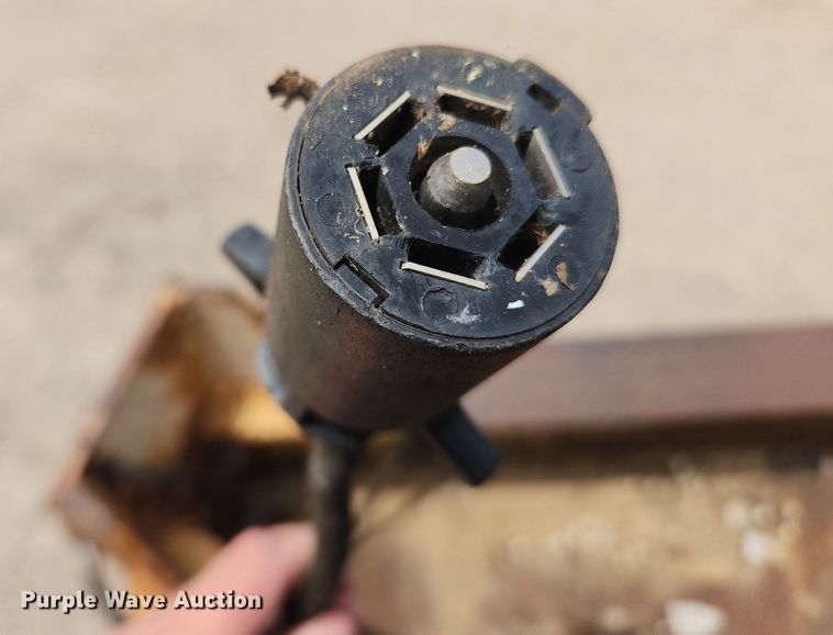 image for item LX9630 2004 Holden HCZ24KT  equipment trailer