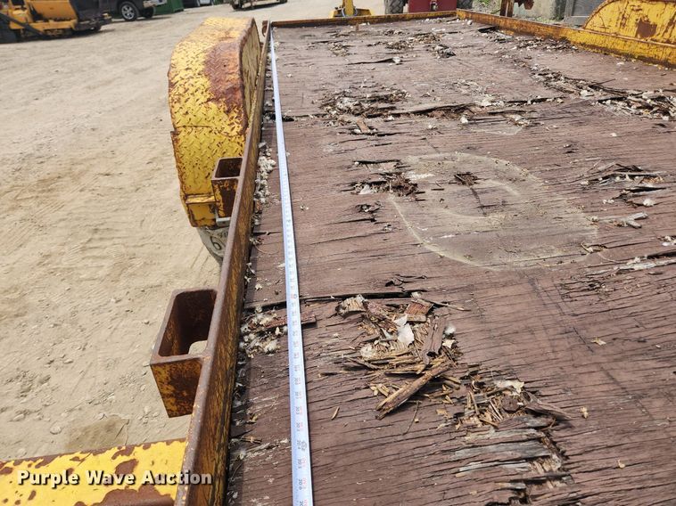 image for item LX9631 2007 Cronkite 2900EWA  equipment trailer