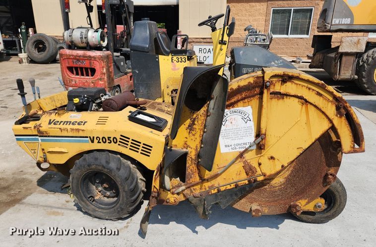 image for item LX9637 2002 Vermeer V2050  root cutter